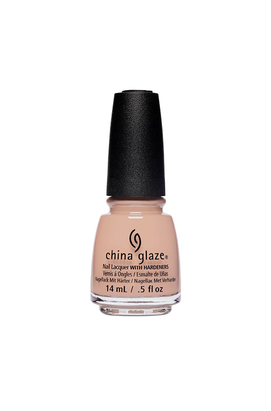 China Glaze nail lacquer in everyday beige shade. Long-lasting formula with hardeners for stronger nails.